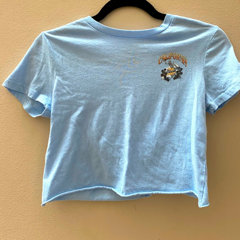 Social scene blue California t shirt, juniors small